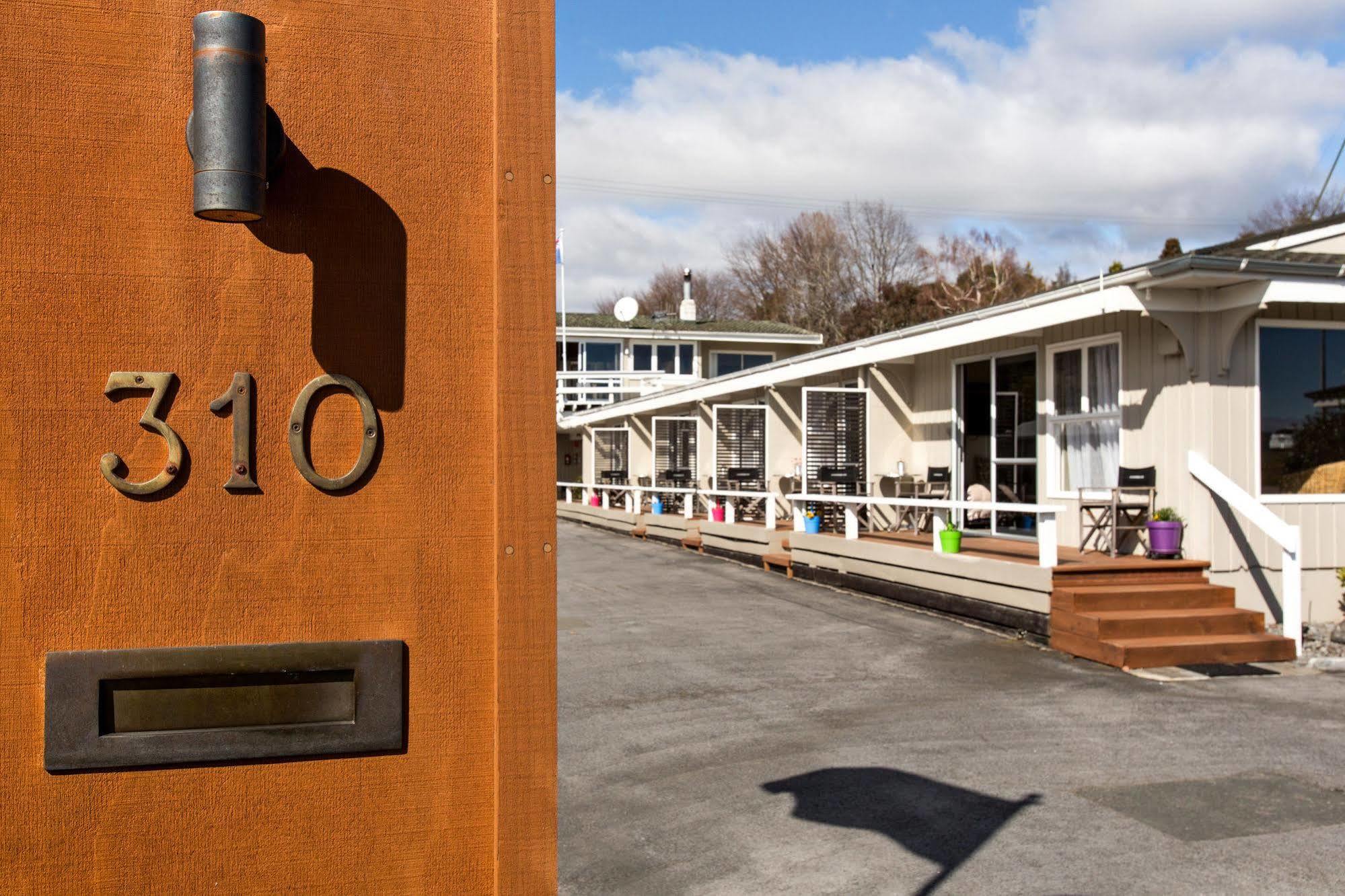 Accent On Taupo Motor Lodge Exterior photo